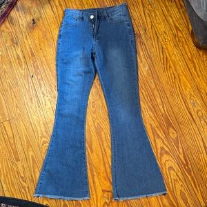 Classic Blue Flare Jeans frayed hem Med bell flare